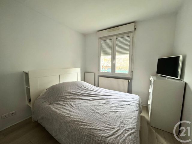 Appartement T2 &agrave; louer - 2 pi&egrave;ces - 42,86 m2 - Chartres - 28 - CENTRE