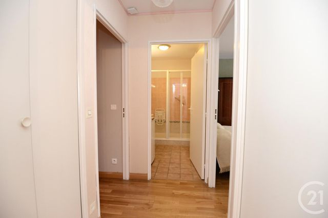 Appartement F3 &agrave; louer - 3 pi&egrave;ces - 62,76 m2 - Chartres - 28 - CENTRE