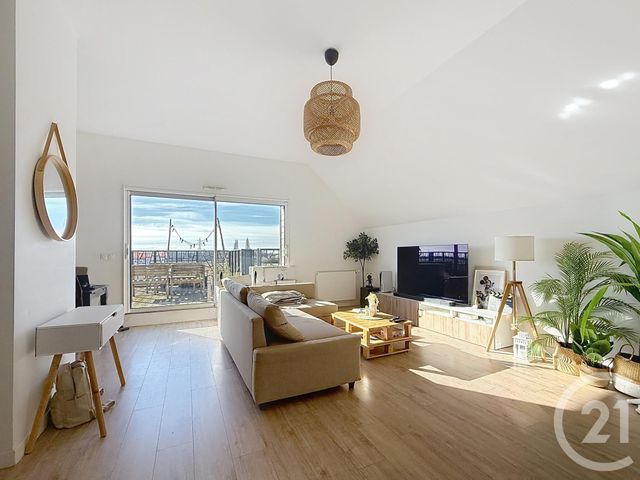 Appartement T3 &agrave; vendre - 3 pi&egrave;ces - 72,75 m2 - Chartres - 28 - CENTRE