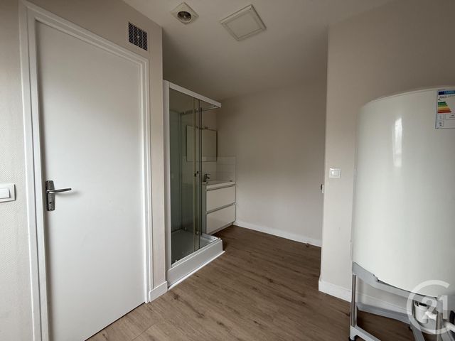 Appartement F1 &agrave; louer - 1 pi&egrave;ce - 31,86 m2 - Chartres - 28 - CENTRE