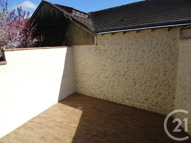 Maison &agrave; louer - 4 pi&egrave;ces - 88,90 m2 - Chartres - 28 - CENTRE