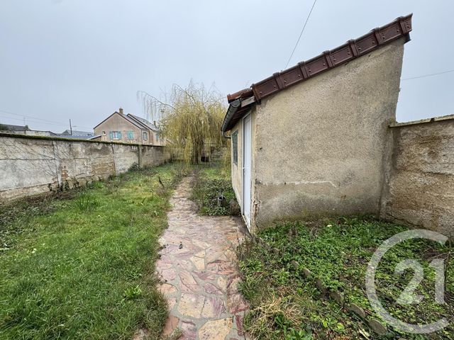 Maison &agrave; louer - 6 pi&egrave;ces - 129,80 m2 - Chartres - 28 - CENTRE