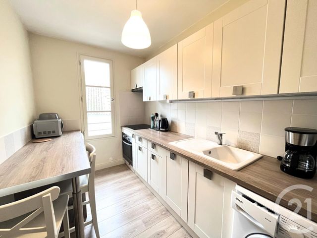 Appartement T2 &agrave; louer - 2 pi&egrave;ces - 43,26 m2 - Chartres - 28 - CENTRE