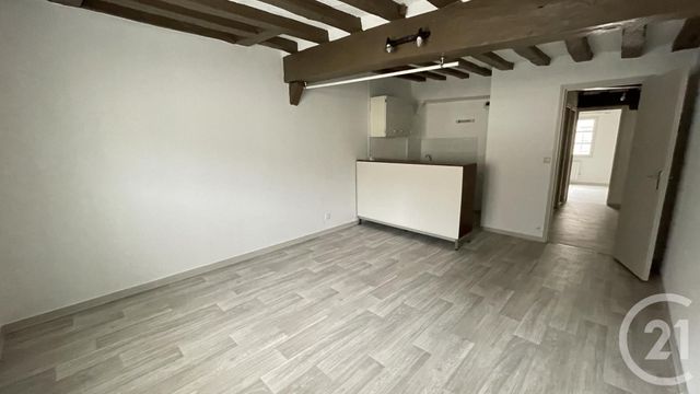 Appartement F2 &agrave; louer - 2 pi&egrave;ces - 45,91 m2 - Chartres - 28 - CENTRE