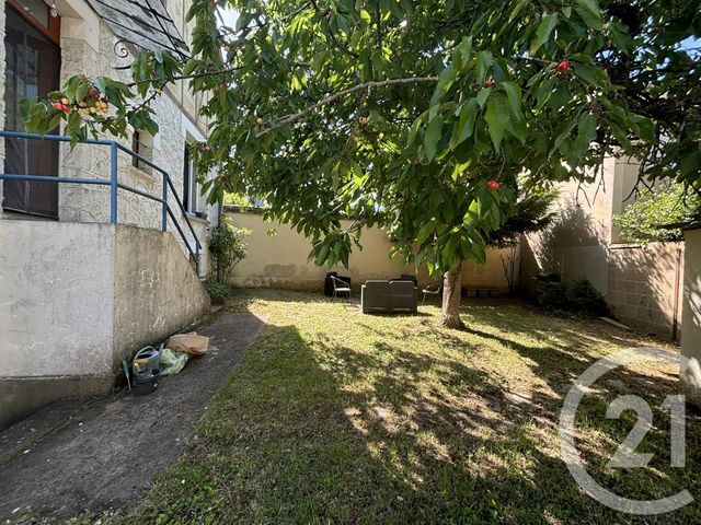 Maison &agrave; louer - 6 pi&egrave;ces - 104,45 m2 - Chartres - 28 - CENTRE