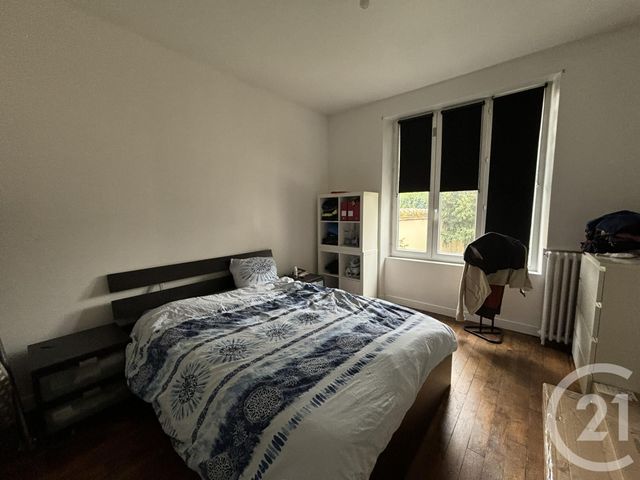 Maison &agrave; louer - 6 pi&egrave;ces - 104,45 m2 - Chartres - 28 - CENTRE