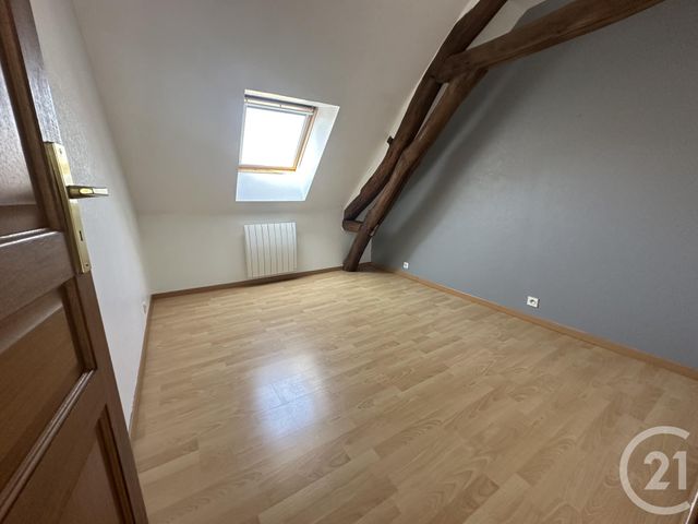 Maison &agrave; louer - 3 pi&egrave;ces - 64,24 m2 - Sours - 28 - CENTRE