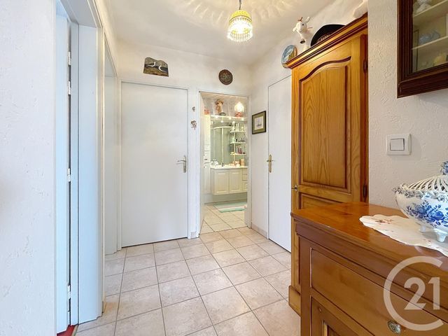 Appartement F3 &agrave; vendre - 3 pi&egrave;ces - 82,28 m2 - Chartres - 28 - CENTRE