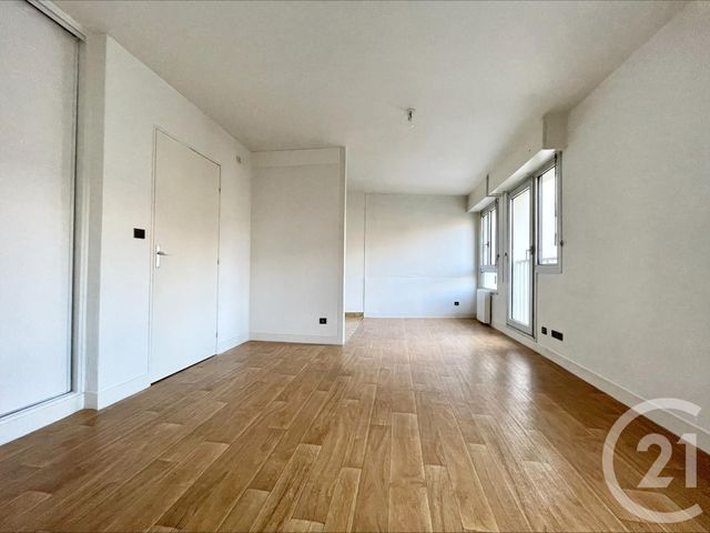 Appartement F1 &agrave; louer - 1 pi&egrave;ce - 29,12 m2 - Chartres - 28 - CENTRE