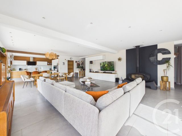 Maison &agrave; vendre - 5 pi&egrave;ces - 198,20 m2 - Prunay Le Gillon - 28 - CENTRE