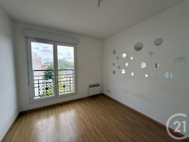Appartement F3 &agrave; louer - 3 pi&egrave;ces - 68,80 m2 - Chartres - 28 - CENTRE