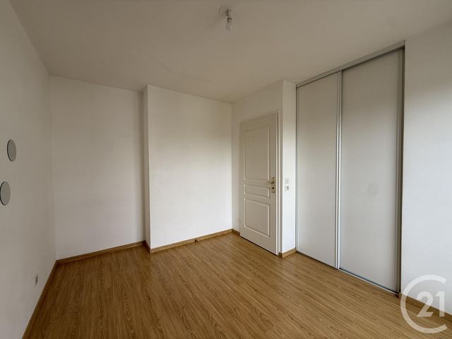 Appartement F3 &agrave; louer - 3 pi&egrave;ces - 68,80 m2 - Chartres - 28 - CENTRE