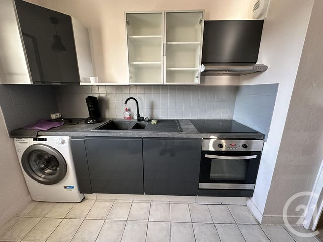 Appartement F2 &agrave; louer - 2 pi&egrave;ces - 46,28 m2 - Chartres - 28 - CENTRE