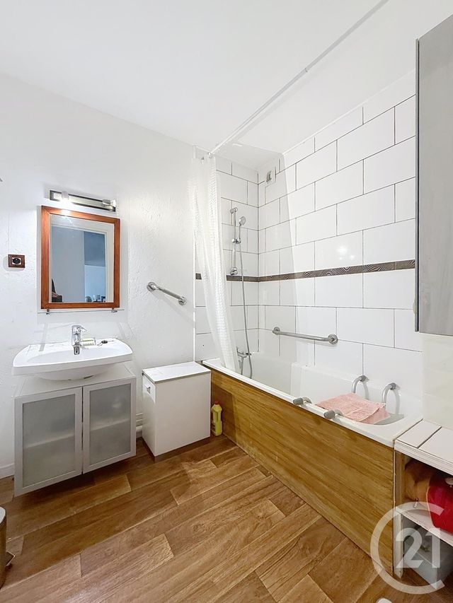 Appartement F4 &agrave; vendre - 4 pi&egrave;ces - 87,01 m2 - Chartres - 28 - CENTRE