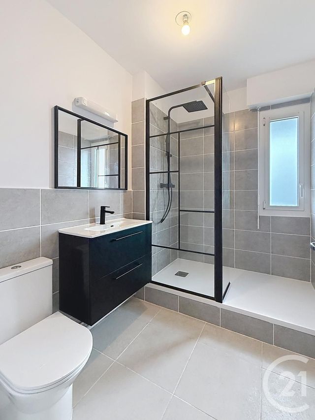 Appartement F4 &agrave; vendre - 2 pi&egrave;ces - 45 m2 - Chartres - 28 - CENTRE