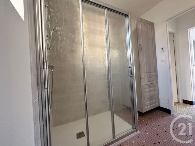 Maison &agrave; louer - 4 pi&egrave;ces - 90,85 m2 - Luisant - 28 - CENTRE