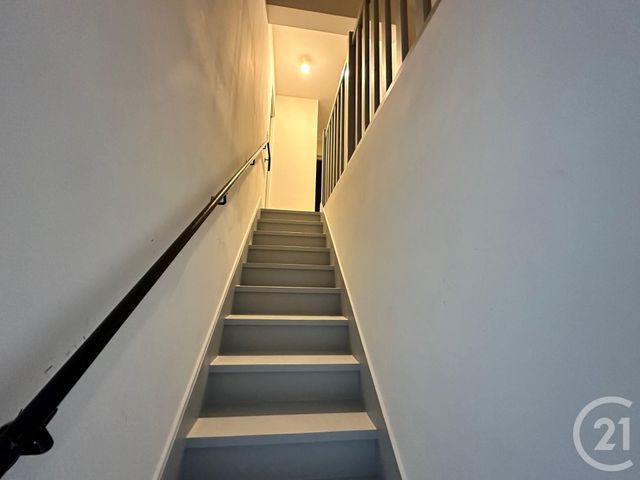 Maison &agrave; louer - 4 pi&egrave;ces - 90,85 m2 - Luisant - 28 - CENTRE