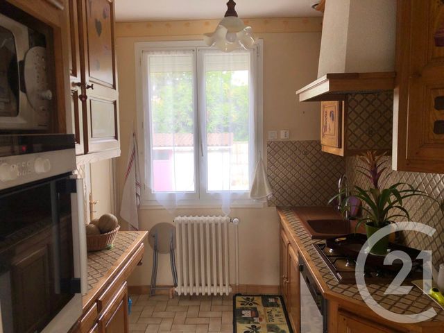 Maison &agrave; louer - 4 pi&egrave;ces - 59 m2 - Chartres - 28 - CENTRE