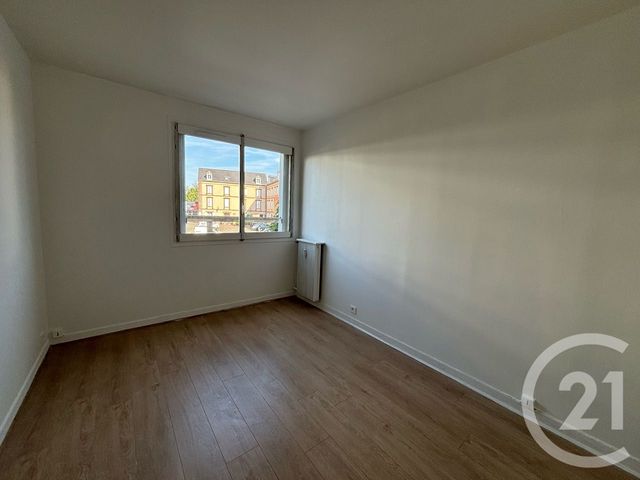 Appartement F2 &agrave; louer - 2 pi&egrave;ces - 52,84 m2 - Chartres - 28 - CENTRE