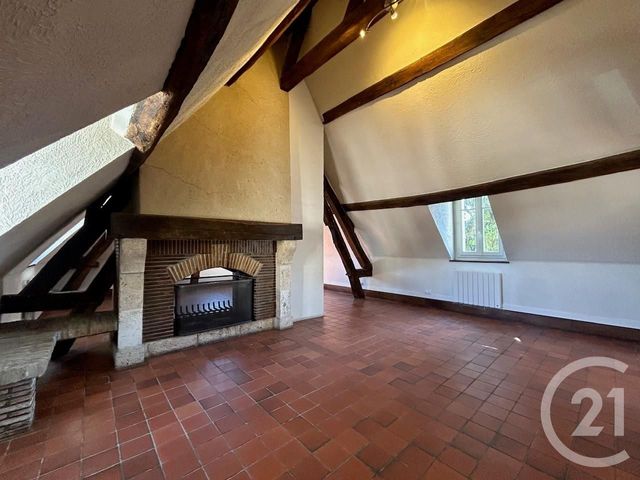 Appartement F5 &agrave; louer - 5 pi&egrave;ces - 108 m2 - Chartres - 28 - CENTRE