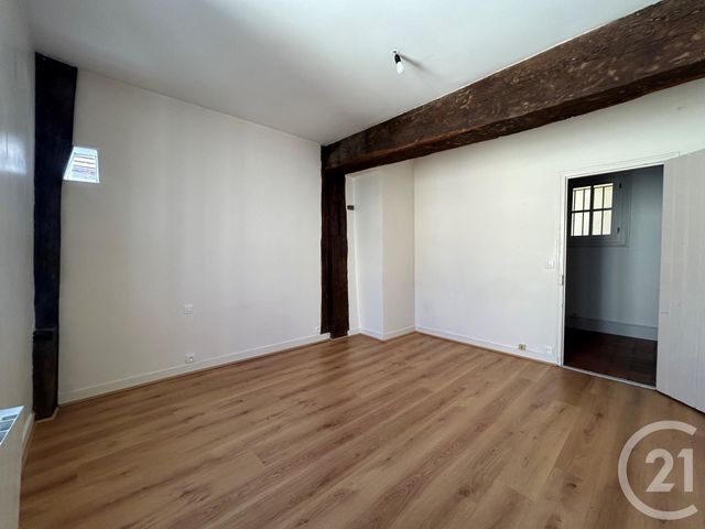 Appartement F5 &agrave; louer - 5 pi&egrave;ces - 108 m2 - Chartres - 28 - CENTRE