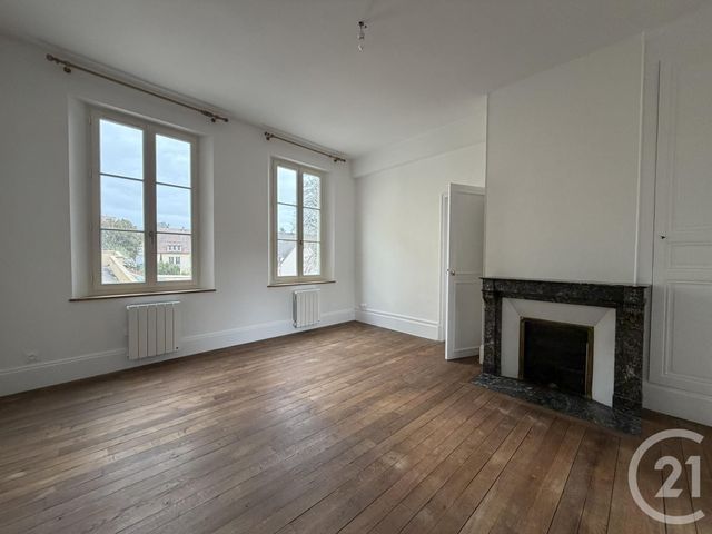 Appartement F4 &agrave; louer - 4 pi&egrave;ces - 105,34 m2 - Chartres - 28 - CENTRE