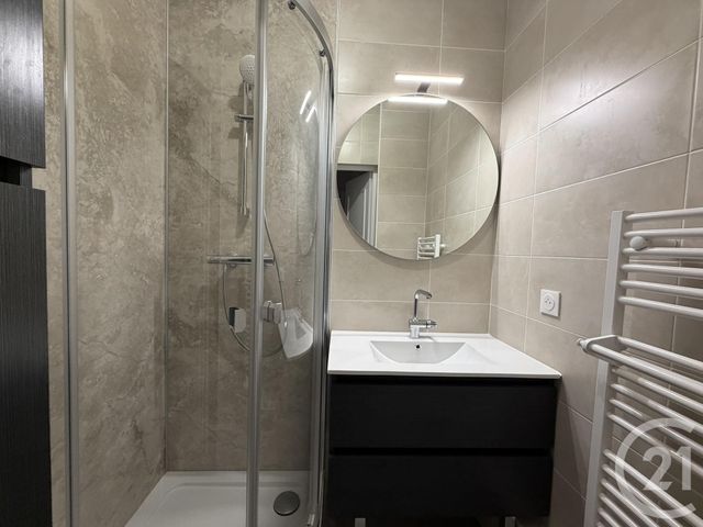 Appartement F4 &agrave; louer - 4 pi&egrave;ces - 105,34 m2 - Chartres - 28 - CENTRE