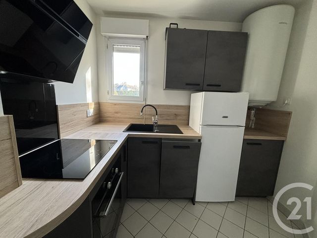 Appartement F2 &agrave; louer - 2 pi&egrave;ces - 41,92 m2 - Chartres - 28 - CENTRE