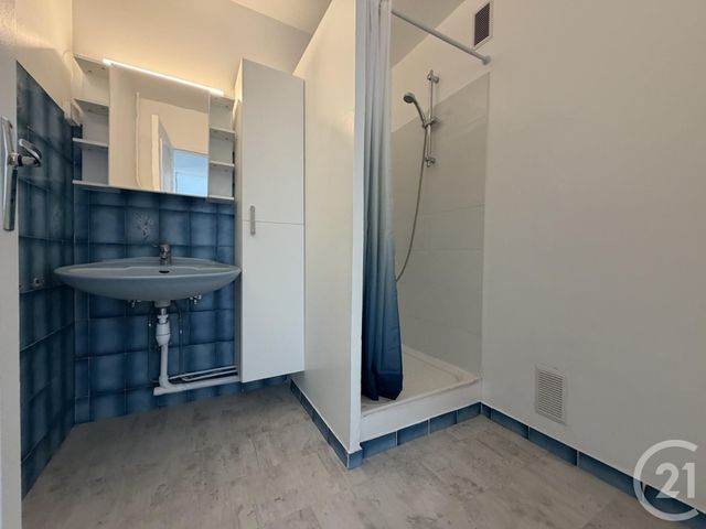 Appartement T3 &agrave; louer - 3 pi&egrave;ces - 68,11 m2 - Mainvilliers - 28 - CENTRE