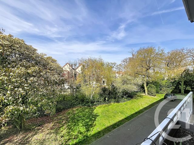 Appartement F3 &agrave; vendre - 3 pi&egrave;ces - 85 m2 - Luisant - 28 - CENTRE