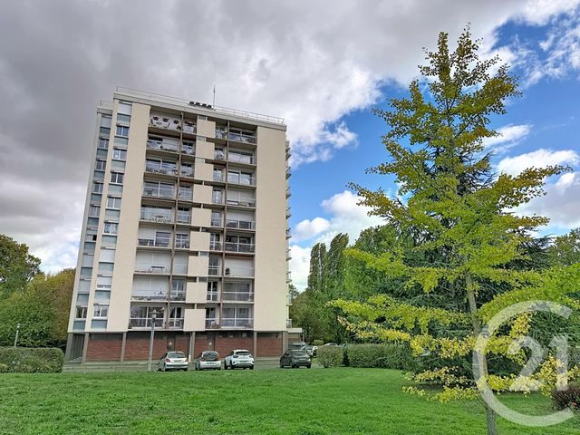 Appartement 5 pièces 102 m² · à Chartres · 102 m² · 236 000 €