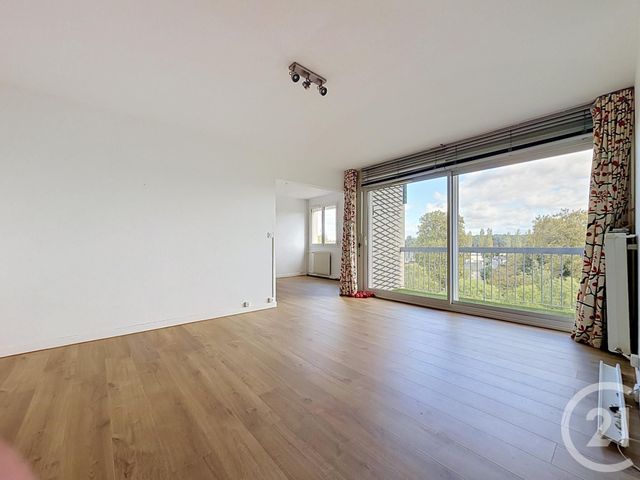 Appartement F5 &agrave; vendre - 5 pi&egrave;ces - 102 m2 - Chartres - 28 - CENTRE