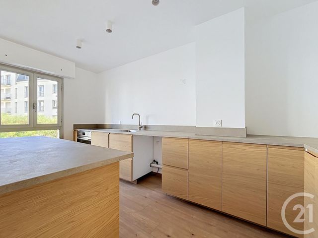 Appartement T4 &agrave; vendre - 5 pi&egrave;ces - 109,91 m2 - Chartres - 28 - CENTRE