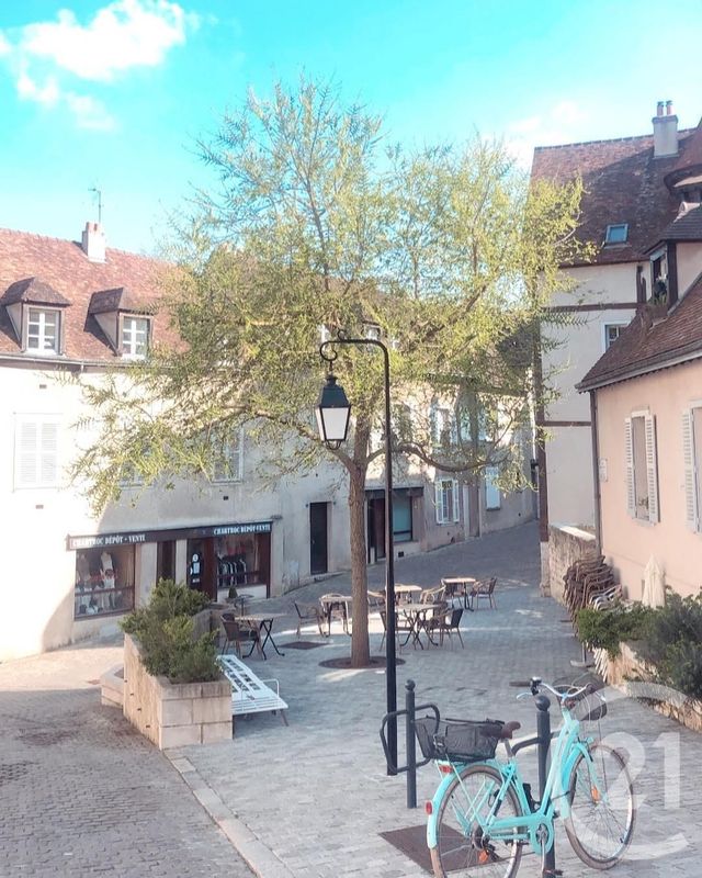 Appartement F2 &agrave; louer - 2 pi&egrave;ces - 46,77 m2 - Chartres - 28 - CENTRE