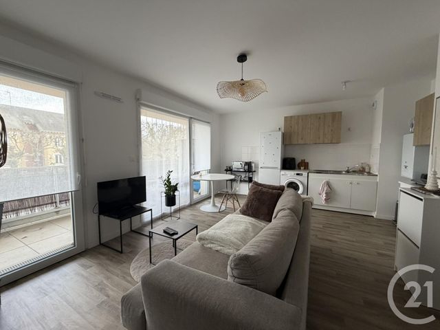 Appartement F2 &agrave; louer - 2 pi&egrave;ces - 41,35 m2 - Luce - 28 - CENTRE