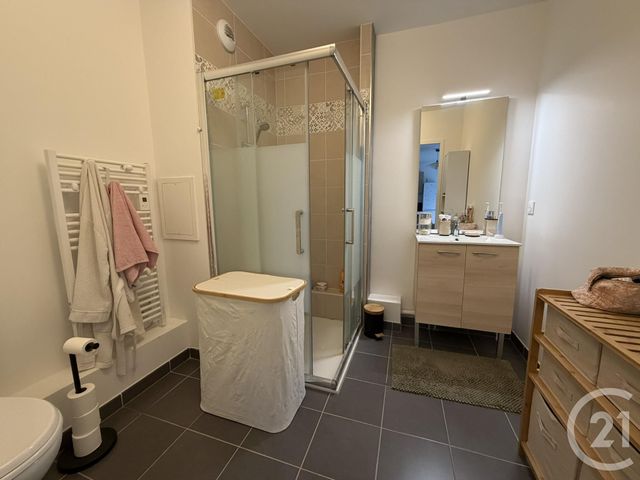 Appartement F2 &agrave; louer - 2 pi&egrave;ces - 41,35 m2 - Luce - 28 - CENTRE