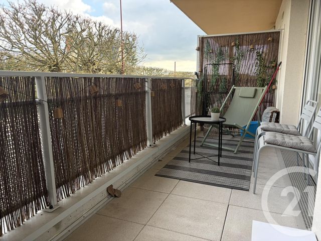 Appartement F2 &agrave; louer - 2 pi&egrave;ces - 41,35 m2 - Luce - 28 - CENTRE