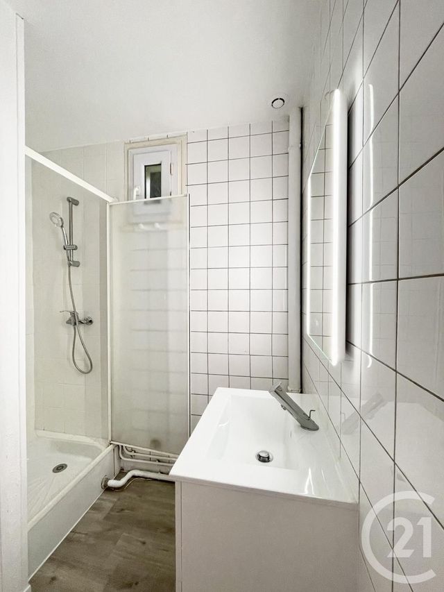 Appartement F2 &agrave; louer - 2 pi&egrave;ces - 51,65 m2 - Chartres - 28 - CENTRE