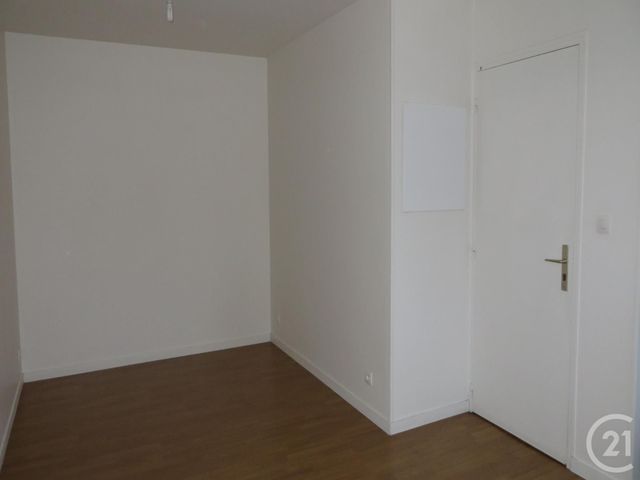 Appartement Studio &agrave; louer - 1 pi&egrave;ce - 19,41 m2 - Chartres - 28 - CENTRE