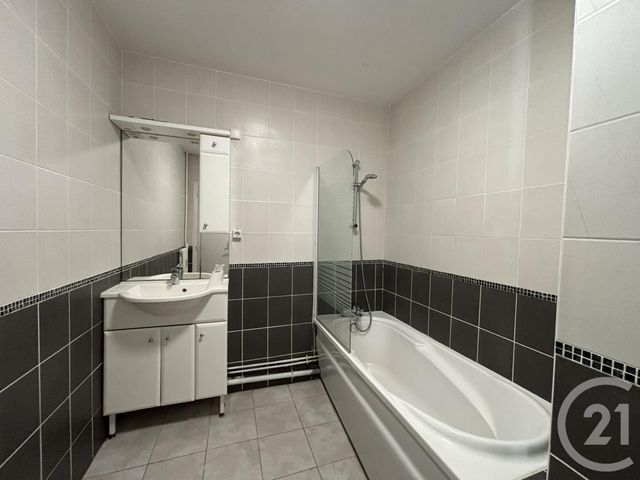 Appartement F1 &agrave; louer - 1 pi&egrave;ce - 29,28 m2 - Chartres - 28 - CENTRE