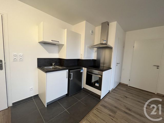 Appartement F2 &agrave; louer - 2 pi&egrave;ces - 41,80 m2 - Chartres - 28 - CENTRE