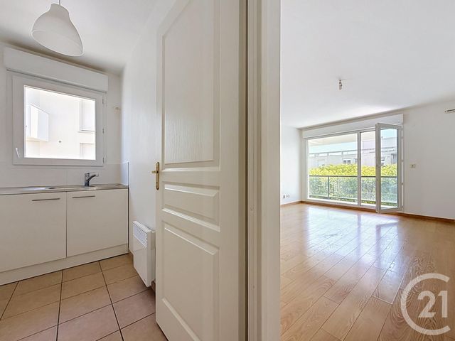 Appartement F3 &agrave; vendre - 3 pi&egrave;ces - 60,32 m2 - Chartres - 28 - CENTRE