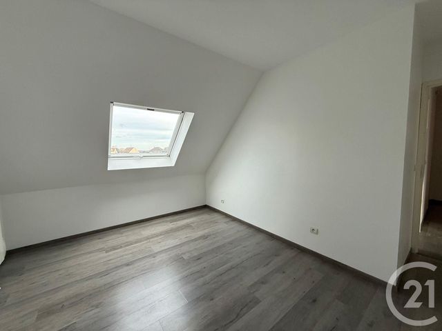 Maison &agrave; louer - 4 pi&egrave;ces - 78,08 m2 - Chartres - 28 - CENTRE
