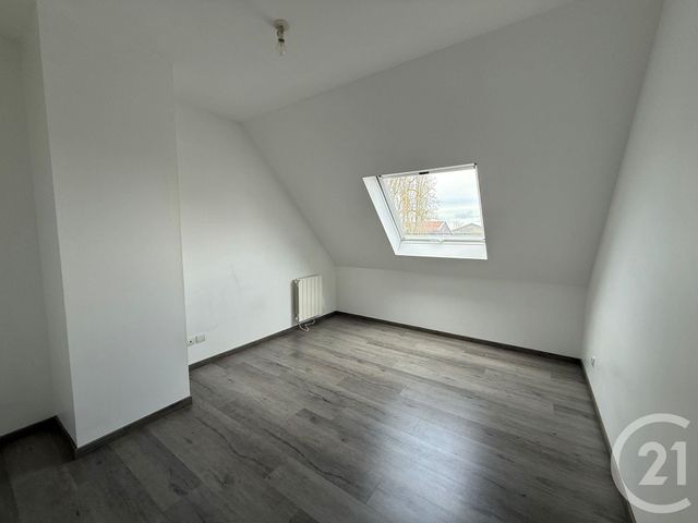 Maison &agrave; louer - 4 pi&egrave;ces - 78,08 m2 - Chartres - 28 - CENTRE