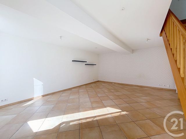 Maison &agrave; louer - 4 pi&egrave;ces - 84,26 m2 - Chartres - 28 - CENTRE