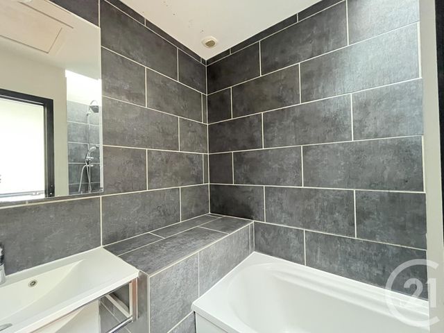 Appartement Loft &agrave; vendre - 4 pi&egrave;ces - 108,23 m2 - Chartres - 28 - CENTRE