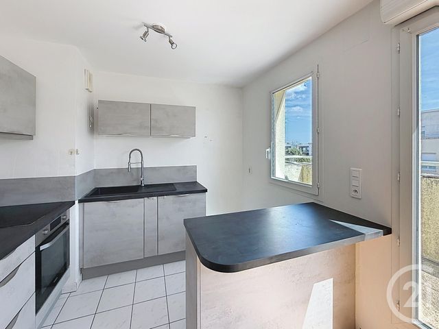 Appartement F3 &agrave; vendre - 3 pi&egrave;ces - 60 m2 - Chartres - 28 - CENTRE