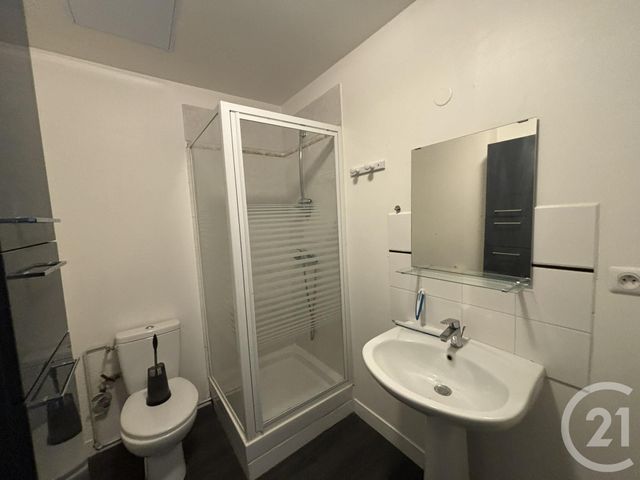 Appartement Studio &agrave; louer - 1 pi&egrave;ce - 21,66 m2 - Chartres - 28 - CENTRE