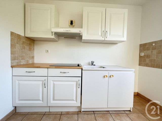 Appartement F2 &agrave; louer - 2 pi&egrave;ces - 56,13 m2 - Chartres - 28 - CENTRE