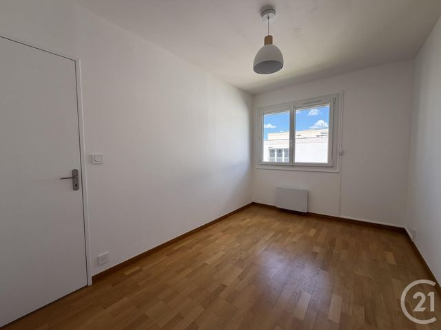 Appartement F2 &agrave; louer - 2 pi&egrave;ces - 50,44 m2 - Chartres - 28 - CENTRE